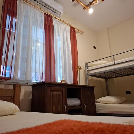 Hostel Nena Semi Тирана Екстериор снимка