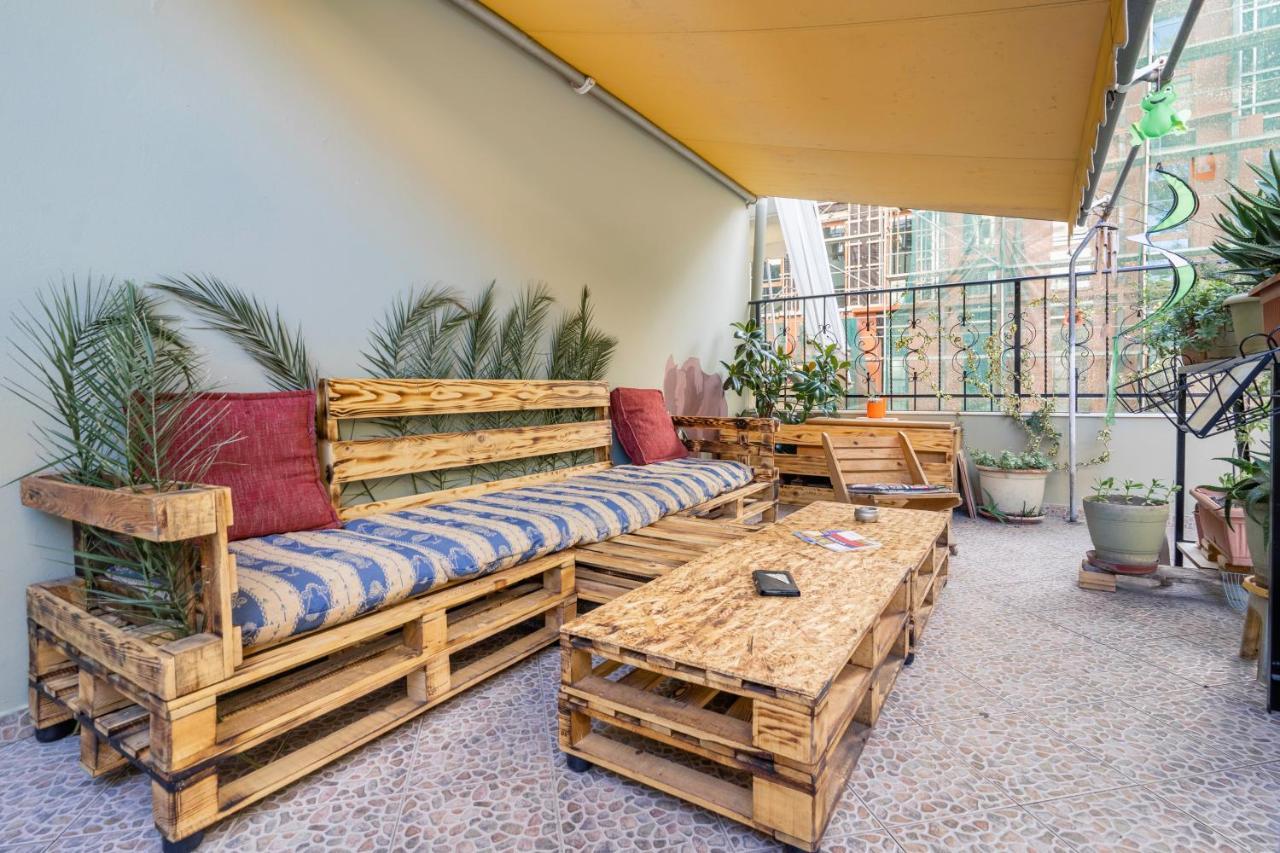 Hostel Nena Semi Тирана Екстериор снимка