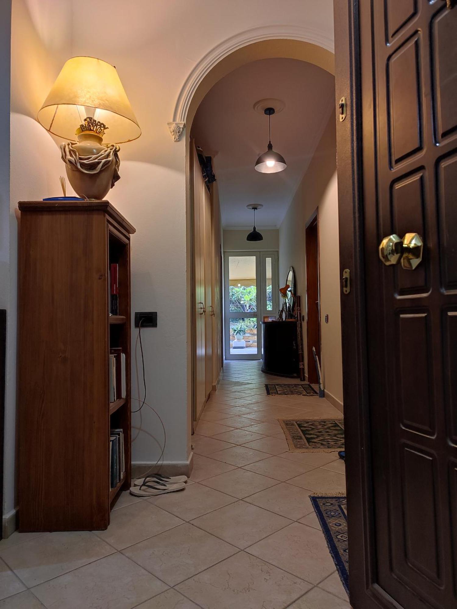 Hostel Nena Semi Тирана Екстериор снимка